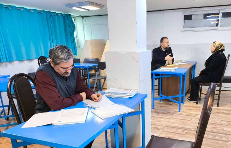 : گزارش برگزاری جلسه ارائه کارنامه نیمسال اول + کارنامه آزمون تستی جامع 4