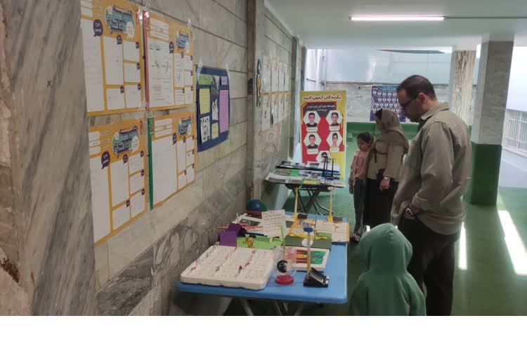 گزارش برگزاری مراسم ارائه کارنامه همگام یک و نمایشگاه دست‌سازه‌های هفته ملی علوم 5