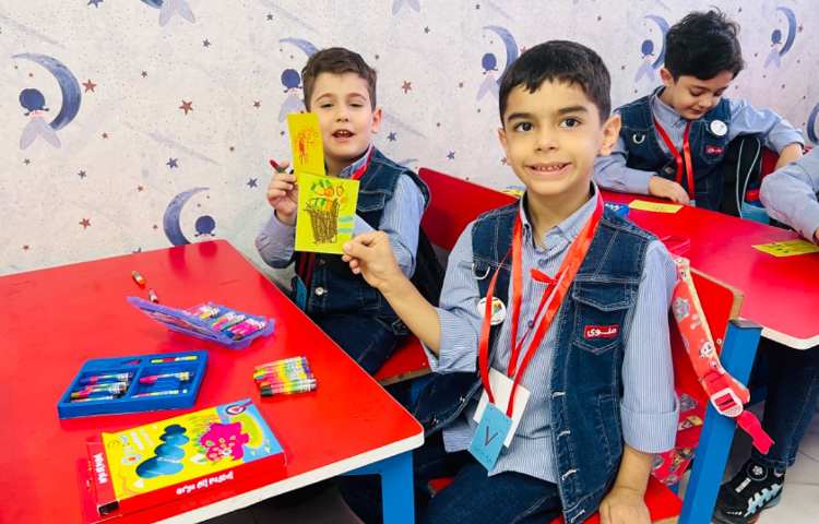 گفتگو ونقاشی درباره فصل پاییز 1