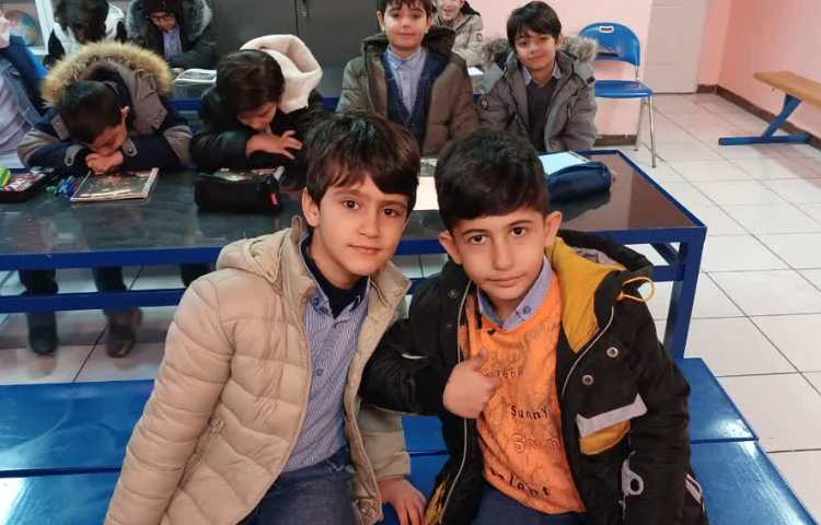 گفت و گوی اموزشی درباره ی حس بینایی و شنوایی 1