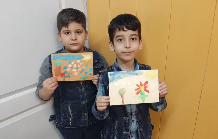 :گ مثل رنگ انگشتی 4