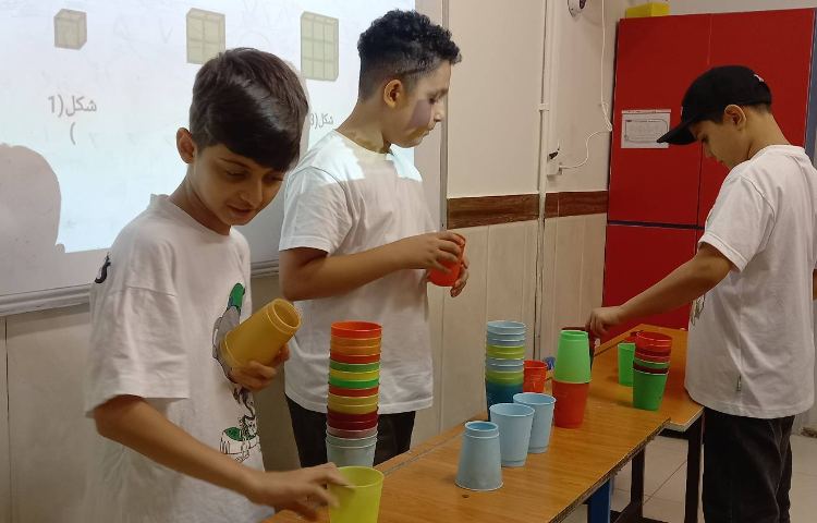 یادآوری الگوها و انجام دست‌ورزی جهت تثبیت آموخته‌ها 1