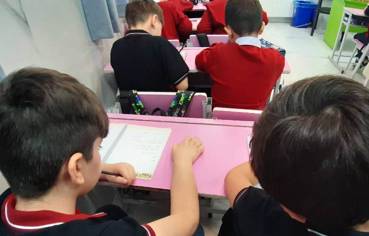 یادآوری و تمرین جمله سازی ،مخالف هم معنی 3