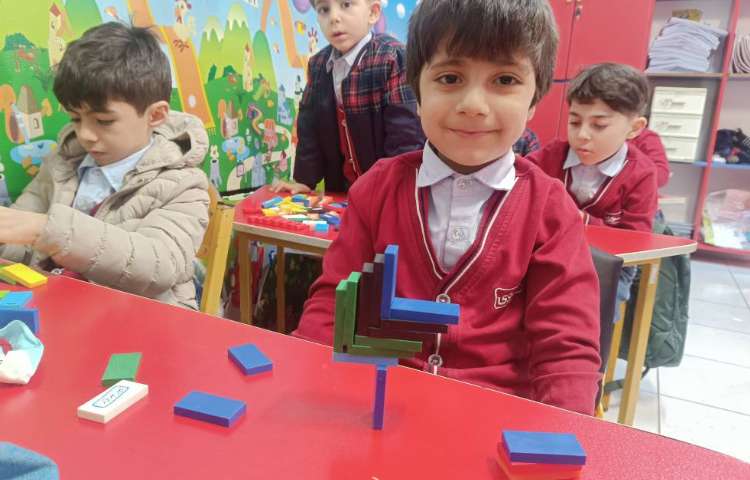 یادآوری چیدمان دومینو 1