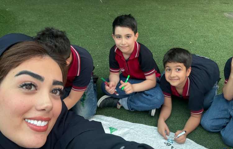 یادگاری‌های دانش‌آموزان برای معلم