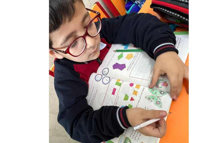 یادگیری تقارن دو نیمه ای 4