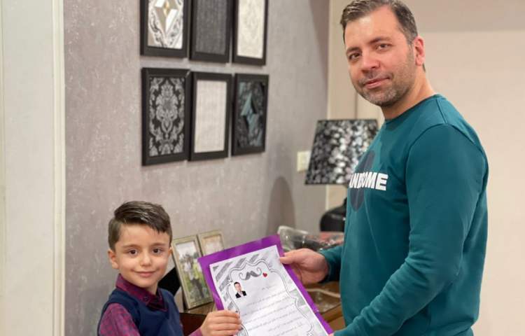 یادگیری درس ب و اهدا لوح تقدیر به پدران 2