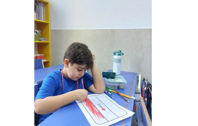 یادگیری رنگ ها پیش دبستانی 8