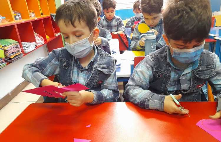 :یادگیری سایز اشکال هندسی با کاردستی 2