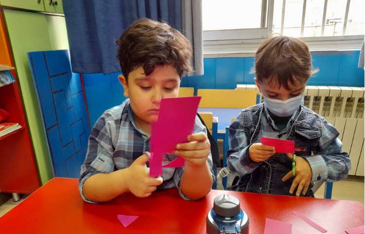 :یادگیری سایز اشکال هندسی با کاردستی 4