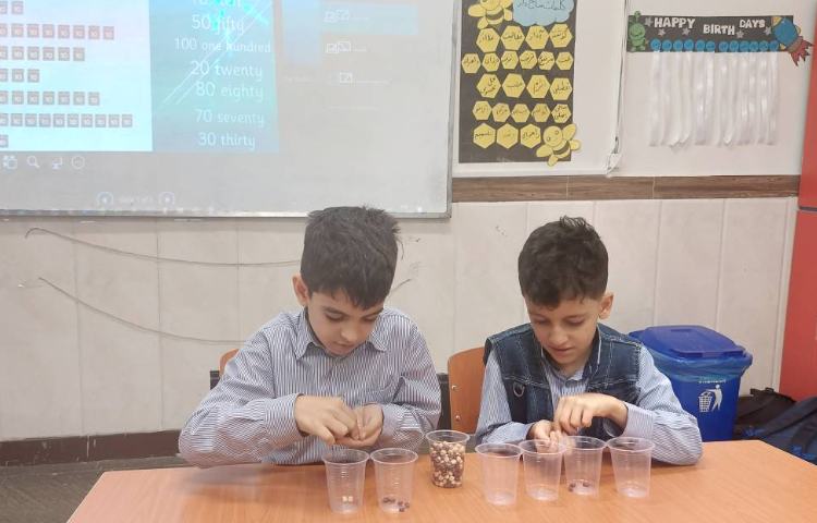 یادگیری مبحث دسته بندی ده تایی- زنگ Math