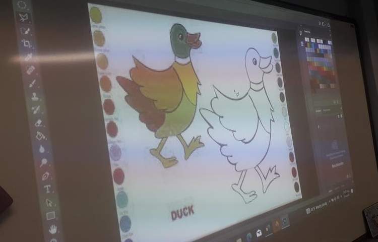 یادگیری مبحث فتو شاپ در کلاس رایانه پایه پنجم 7