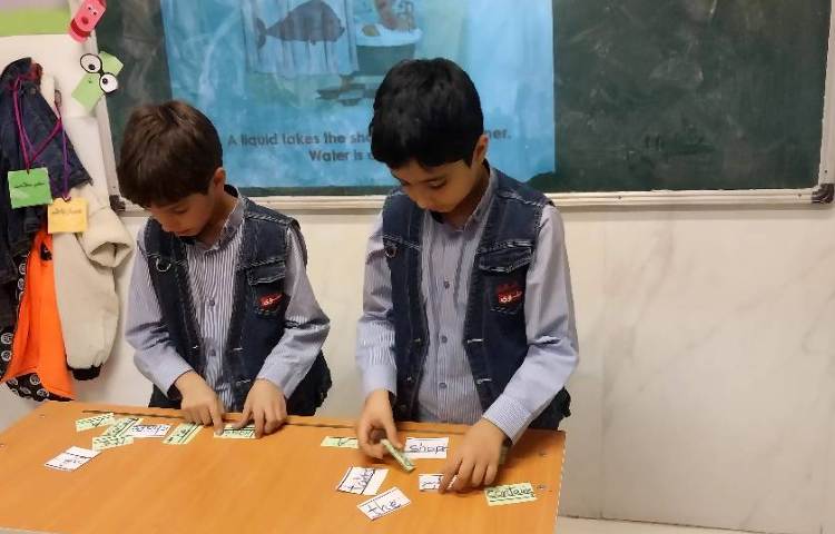 یادگیری مفهوم liquid همراه با بازی 3