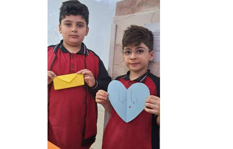 یادگیری کلمه ی زیبای بابا و نقاشی برای بابا های عزیز 2