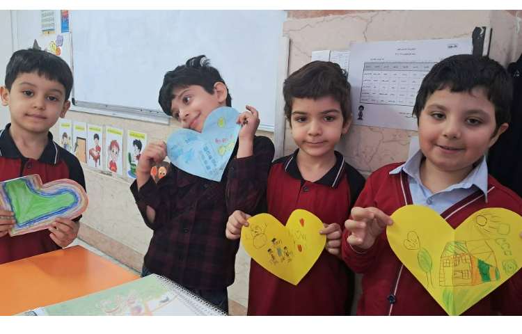 یادگیری کلمه ی زیبای بابا و نقاشی برای بابا های عزیز 5