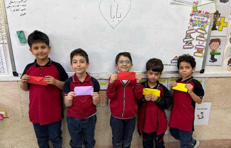 یادگیری کلمه ی زیبای بابا 3