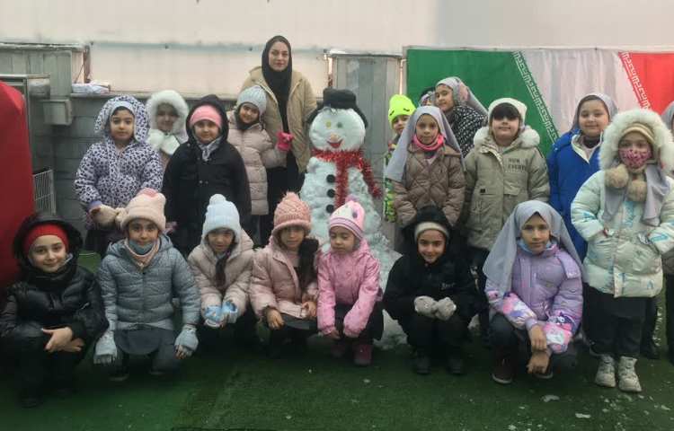 یک روز برفی 2