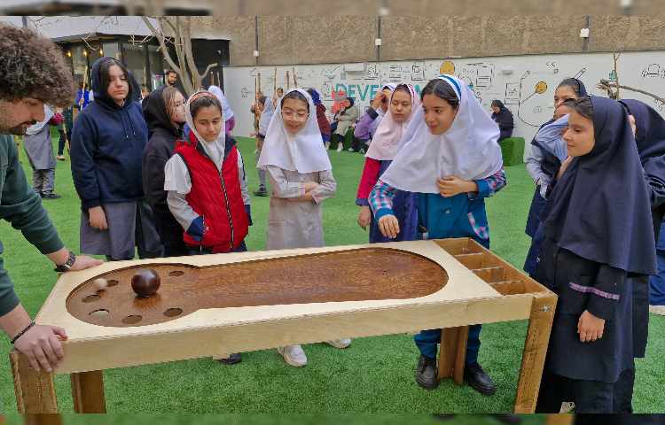 یک روز شاد با دانش آموزان پایه ششم در دبیرستان علوی 6