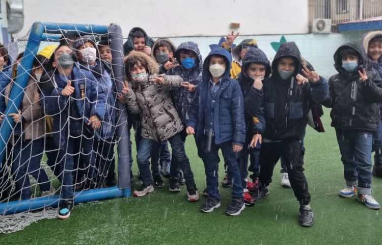 یک روز شاد برفی در دبستان دعلوی 7