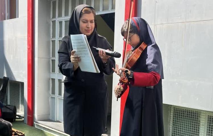 یک روز شاد در مدرسه 1