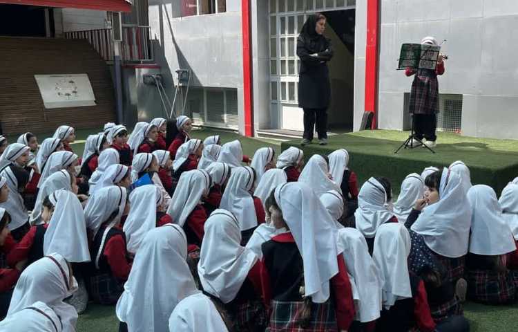 یک روز شاد در مدرسه 6