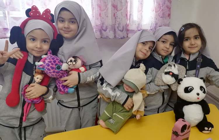 یک روز شاد 3