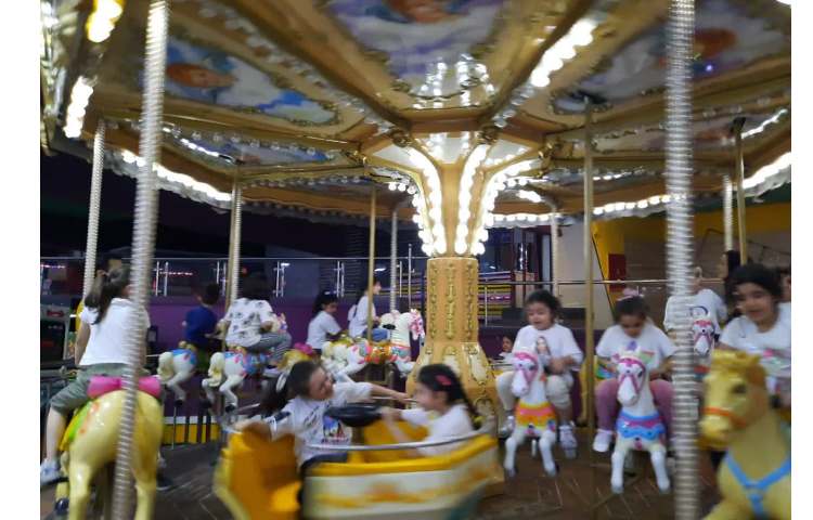 یک روز عالی در شهربازی پارک ارم 14