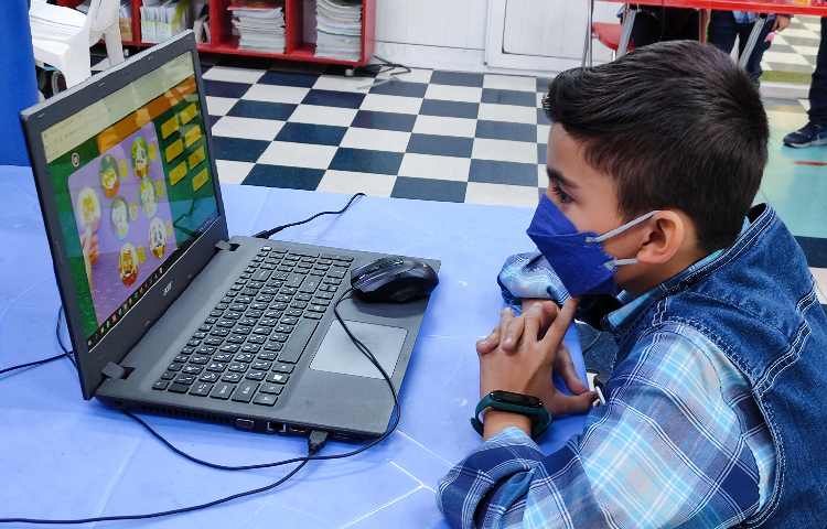 :یک روز پر از هیجان، عصرمانی پایه های اول، دوم، سوم 2