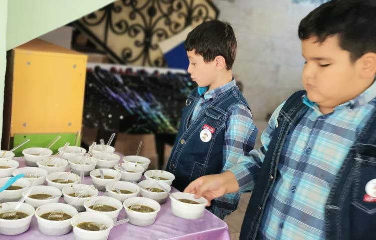 :یک روز پر از هیجان، عصرمانی پایه های اول، دوم، سوم 44