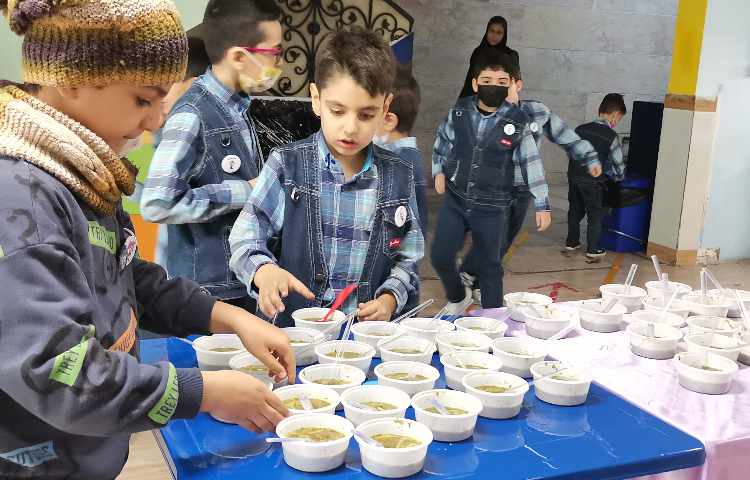 :یک روز پر از هیجان، عصرمانی پایه های اول، دوم، سوم 47