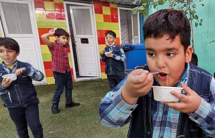 :یک روز پر از هیجان، عصرمانی پایه های اول، دوم، سوم 49