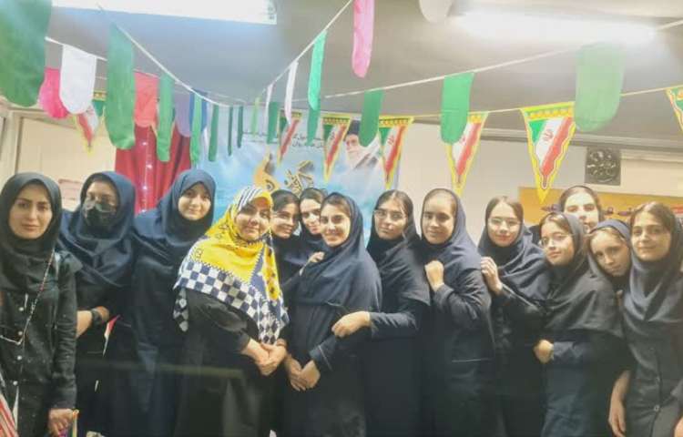 12اردیبهشت ماه روز بزرگداشت مقام معلم گرامی باد. 16