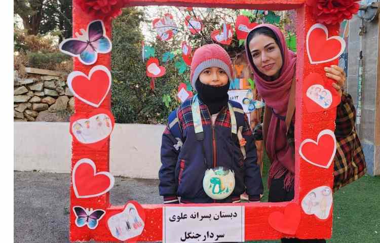 12 دی روز خانواده 57