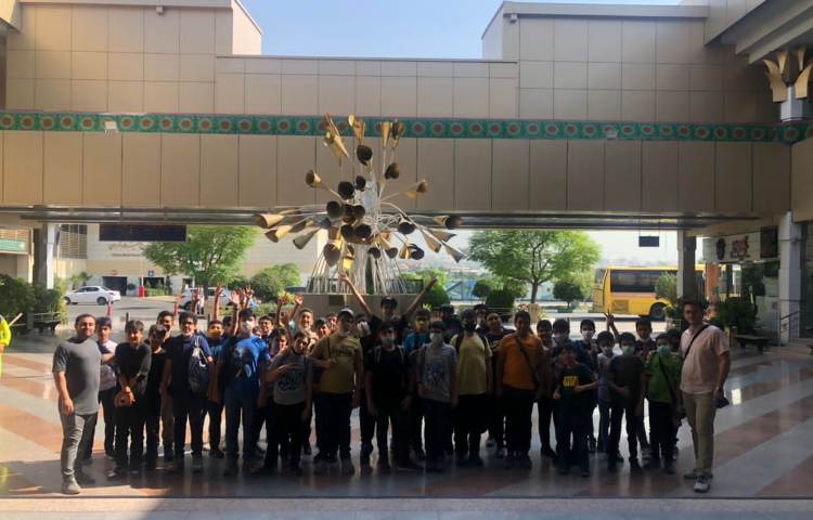 12 مرداد اردوی بازدید برج میلاد (پایگاه تابستانی) 4