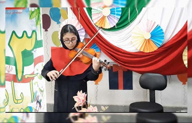 13آبان (روز دانش آموز)