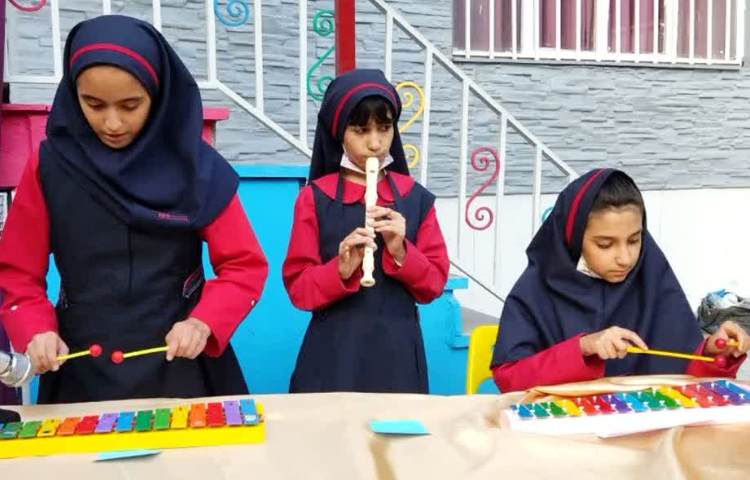 13 آبان ( روز دانش آموز ) 2