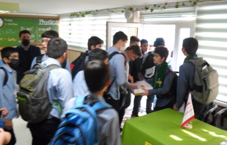 17 مهر (12 ربیع الاول) پذیرایی به مناسبت ولادت پیامبر اکرم (ص) 4