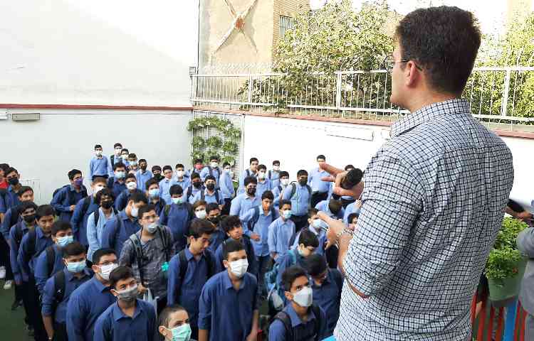 2 مهر بازگشایی دبیرستان پسرانه علوی 1