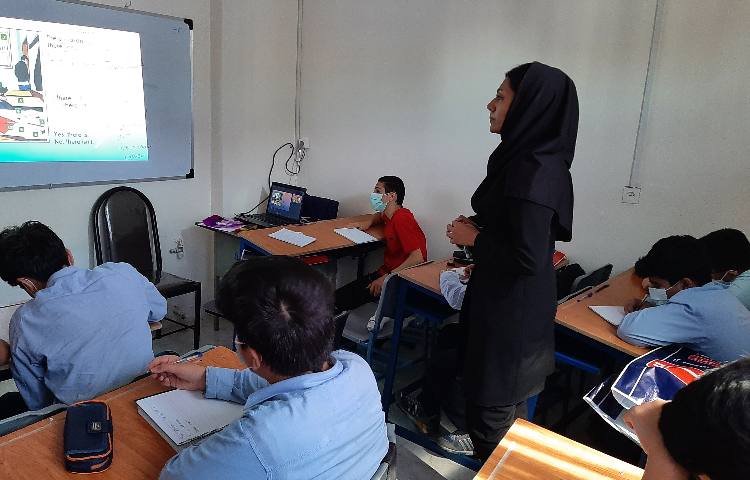 3 مرداد تدریس زبان و غوطه وری درسی 4