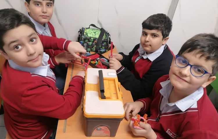 8 عکس منتخب ماه آبان دبستان علوی شرق امامت 8